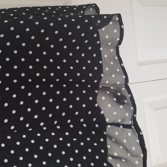 Lightweight Polka Dot Dress - Picture 5 of 5